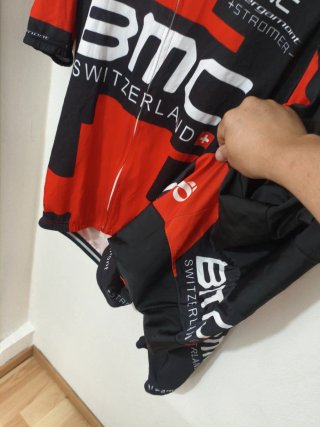 Equipamento Ciclismo BMC Suíça