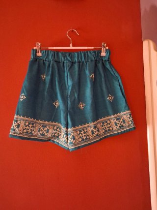 Conjunto blusa y pantalón nuevo
