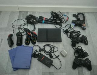 PS2 Slim Negra + Lote Accesorios