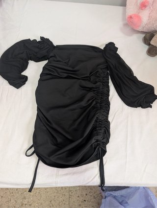 Falda negra plisada Talla S - VARIEDAD DE PRENDAS