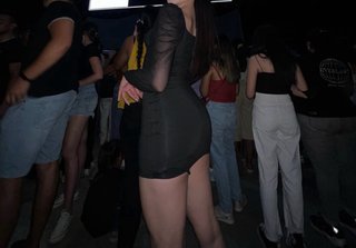 Falda negra plisada Talla S - VARIEDAD DE PRENDAS