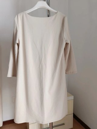 Abito corto beige
