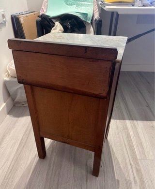 Mesita auxiliar antigua madera y mármol
