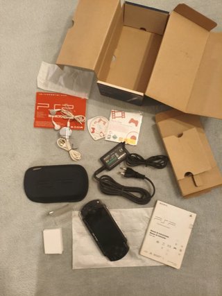 PSP Sony Giga Pack completa + juegos