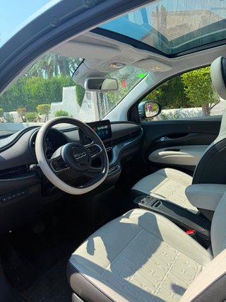 FIAT 500E VERSION LA PRIMA 2021