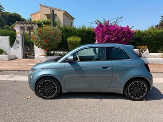FIAT 500E VERSION LA PRIMA 2021