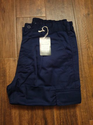 Pantaloni da lavoro blu nuovi