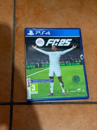 SUPER OFERTA!! PS4 Negra + Mando + Juego FC25