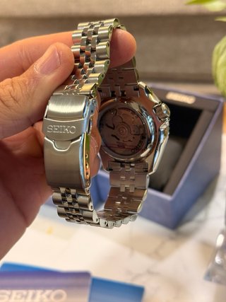 Seiko GMT Azul Automático