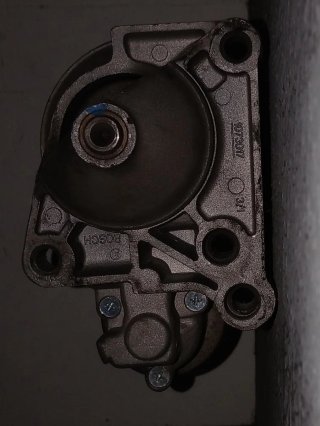 Alternador de coche usado