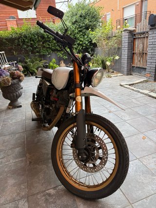 Scrambler 125 Café Racer | 9.459 km | Muy cuid