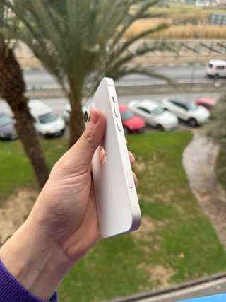 iPhone 14 - 100% Batería