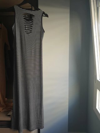 Vestido De Rayas.
