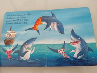 Pirates Love Underpants