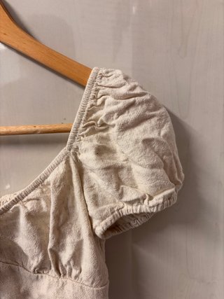 Top Stradivarius beige manga corta