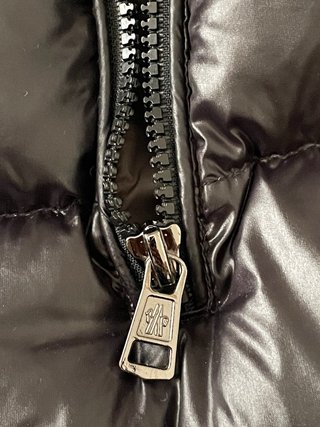 Chaleco Moncler Bormes Negro/Marrón