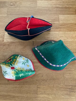 Gorros antiguos: Austria, Salzsburgo, Múnich
