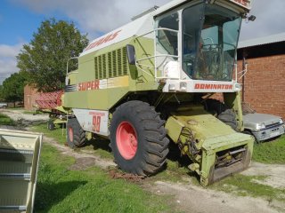 Cosechadora CLAAS Dominator 98