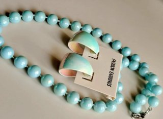 Conjunto Vintage Collares y Pendientes