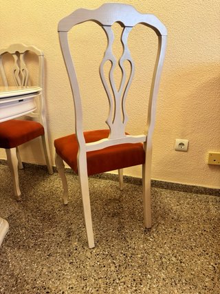 Mesa extensible comedor + 6 sillas
