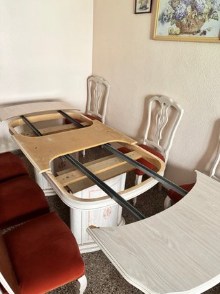 Mesa extensible comedor + 6 sillas