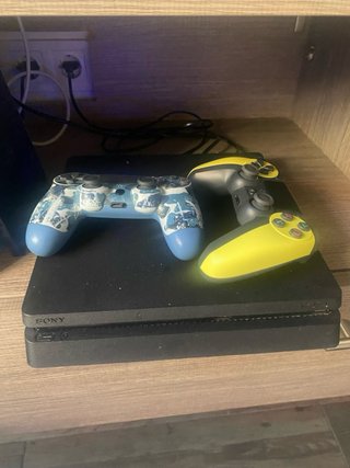Consola PlayStation 4 Negra