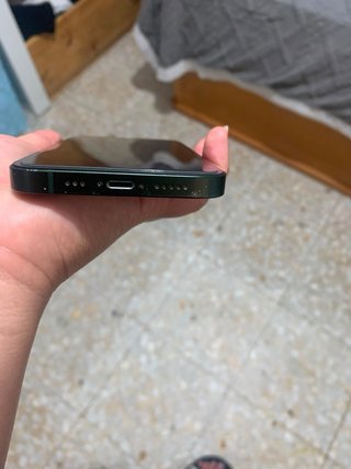 iPhone 13 Verde Negoziabile
