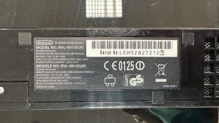 Nintendo Wii Negra RVL-001 Completa + 2 Mandos