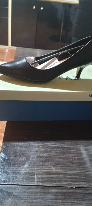 Zapatos de tacón negros talla 37