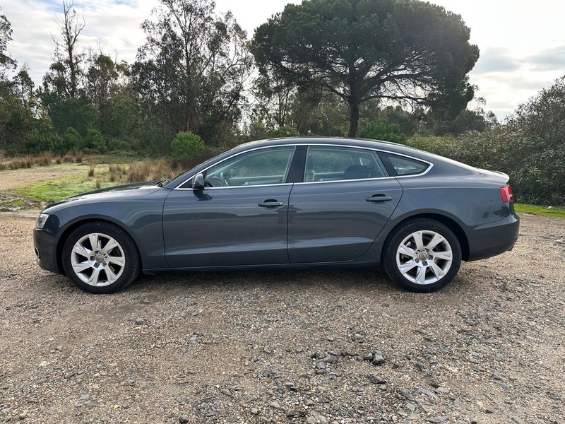 Audi A5 2011 - foto 1