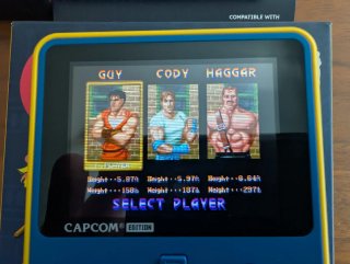 Super Pocket Capcom + funda y 2 cartuchos Evercade