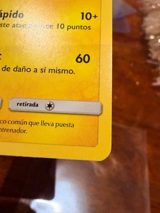 Pack Cartas Pokémon Pikachu con Gorra