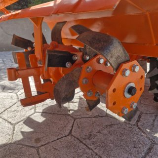 Pasquali Motocultor 21cv con Remolque