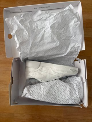​Reebok Club C LTD "Cracked White" (NUEVAS)