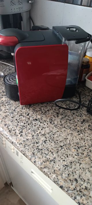 Cafetera Bosch Tassimo Roja