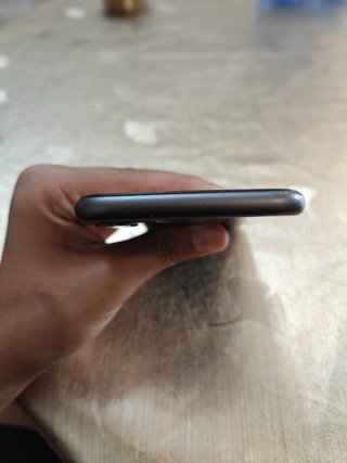 iPhone 11 64 GB Negro