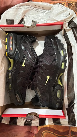 Zapatillas Nike TN Air Max Plus Negras Amarillas