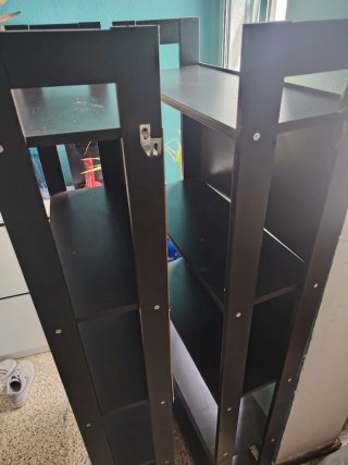 Estanterías de IKEA Negra como nuevas