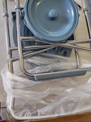 Silla WC Mobiclinic Plegable Inodoro Portátil