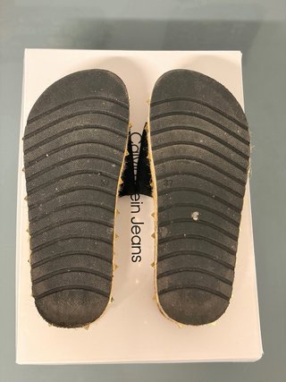 Sandalias Calvin Klein Jeans Plataforma Tachuelas