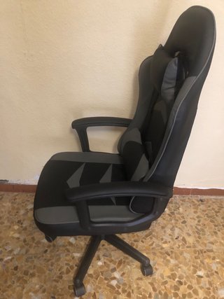 Silla Gaming Negra y Gris