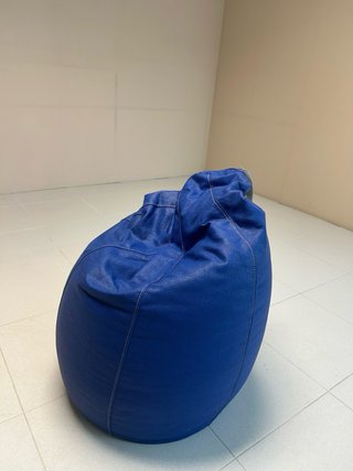 Sillas metálicas con asiento y respaldo sintético