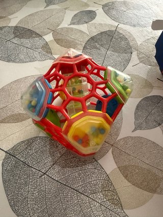 Juego musical granja Nenitos y sonajero lupilu