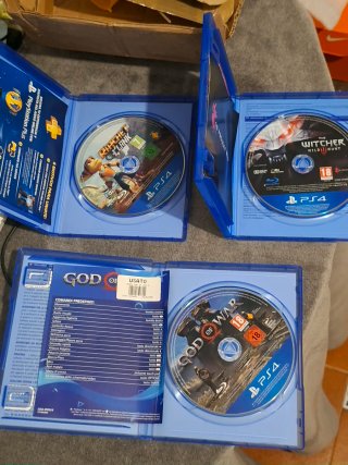 Lote Juegos PS4 -God of War,The Witcher 3 y Ratch