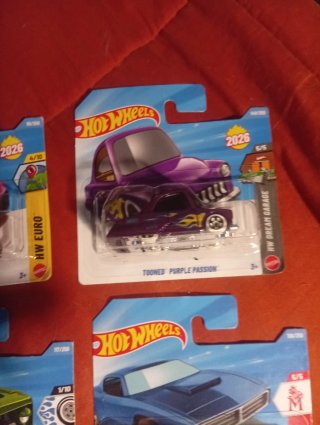 Lote 4 coches Hot Wheels: VW ID. Buzz Bomb, Tooned