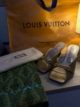 Sandalias Doradas Mujer