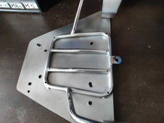 Soporte Baúl Suzuki Intruder M800