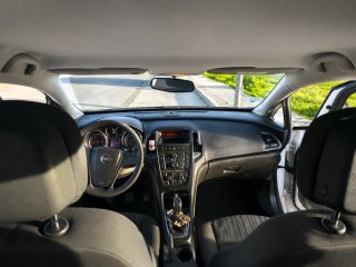 Opel Astra 2010