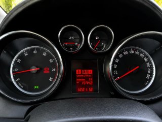 Opel Astra 2010