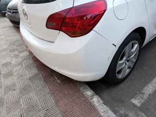 Opel Astra 2010